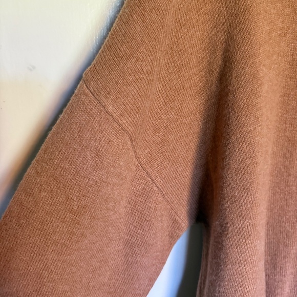 Reiss Men's Camel 100% Merino Wool Crewneck Sweater Size XL - Picture 5 of 12